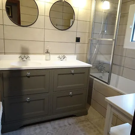 Villa In With Pool & Garden La Tour-sur-Orb